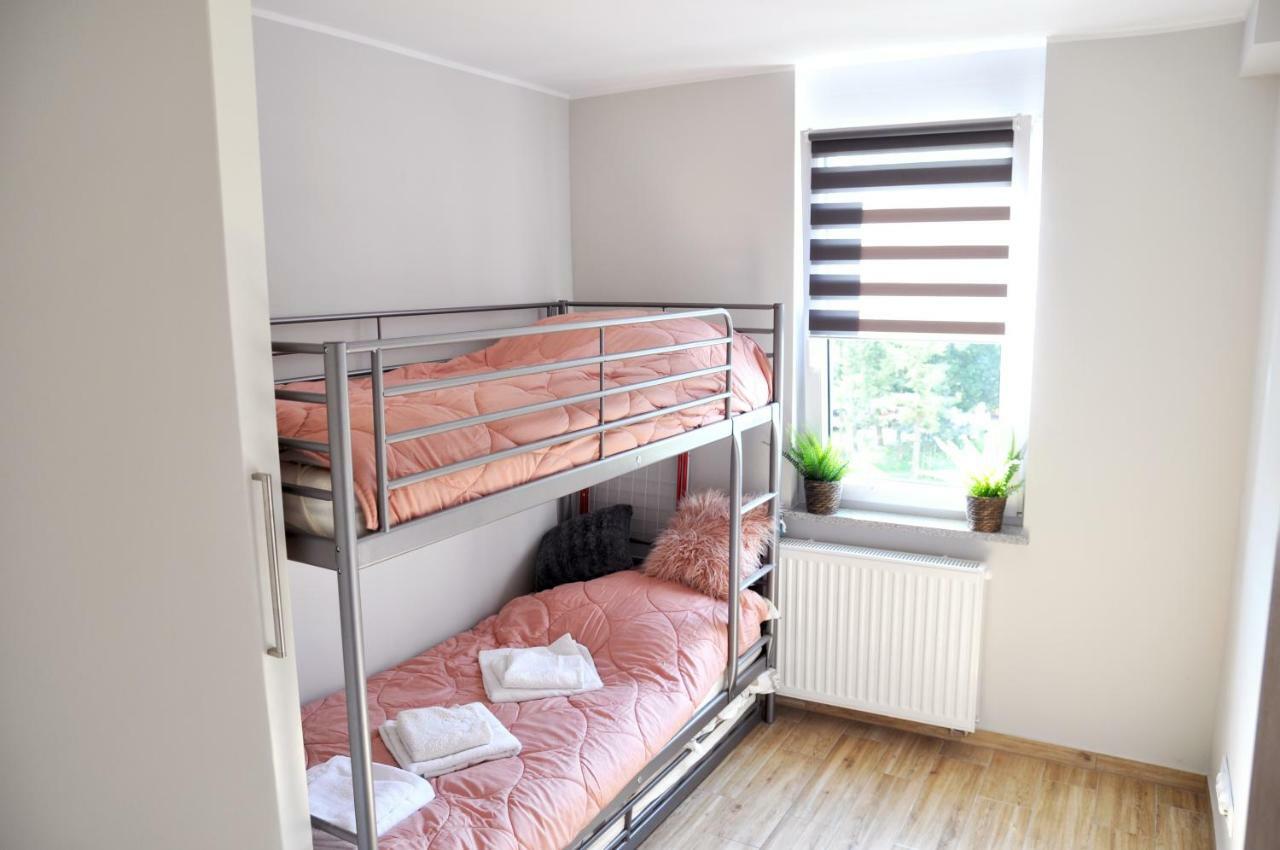 Apartament Z Klimatyzacja Apartment Kolobrzeg Bagian luar foto